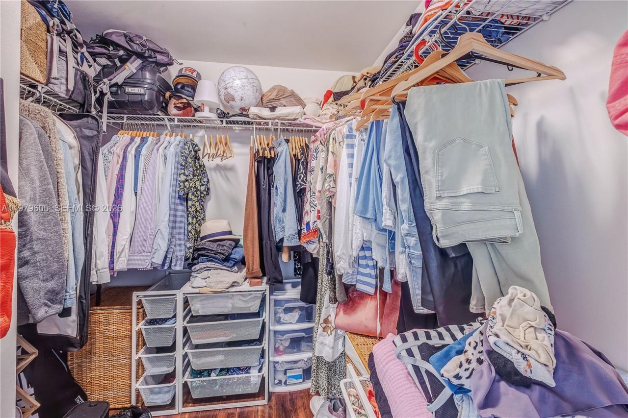 1250 S Miami Ave , Unit 2802, Miami, FL 33130 Photo