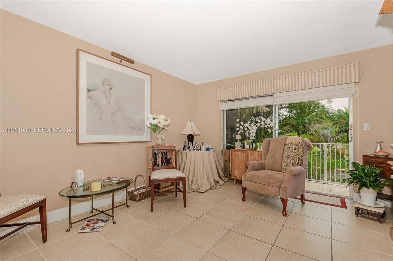 7403 SW 82nd St, Unit 212N, Miami, FL 33143 Photo