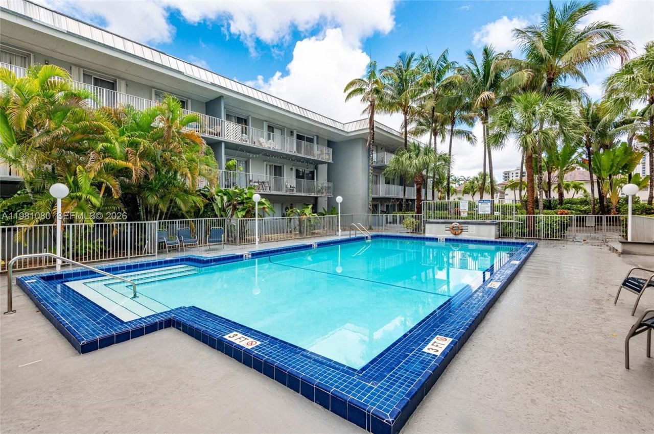 7403 SW 82nd St, Unit 212N, Miami, FL 33143 Photo