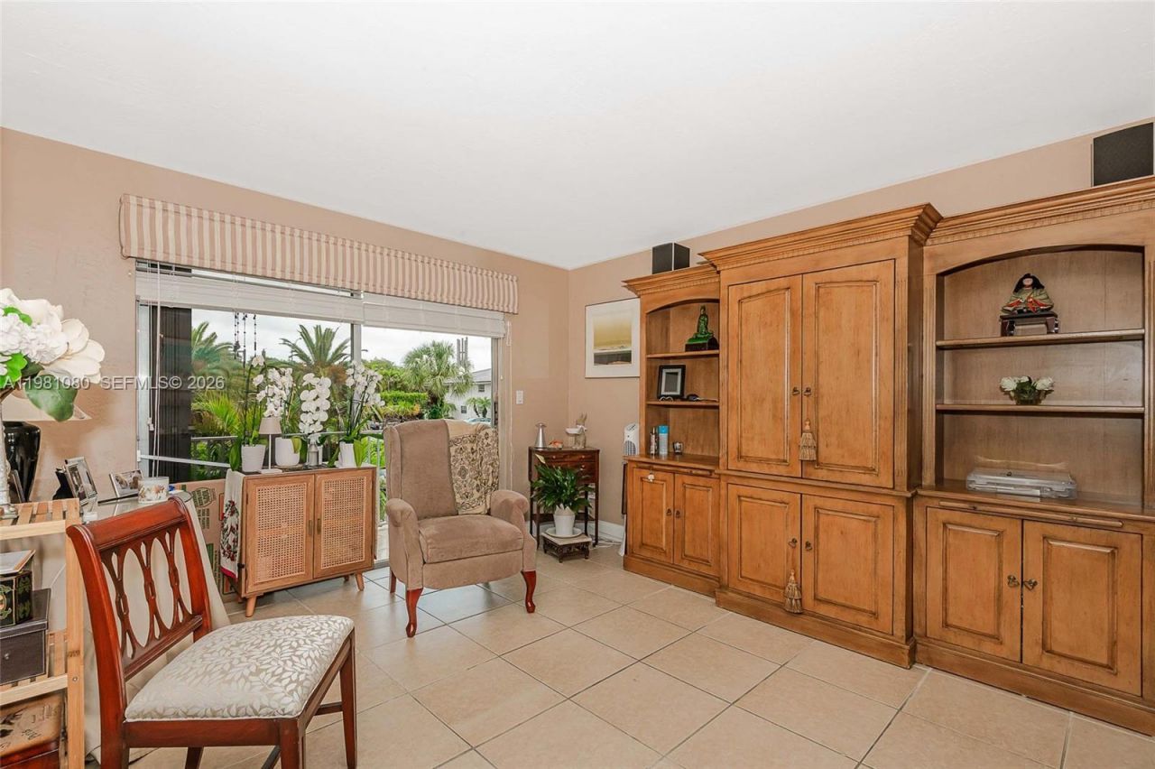 7403 SW 82nd St, Unit 212N, Miami, FL 33143 Photo