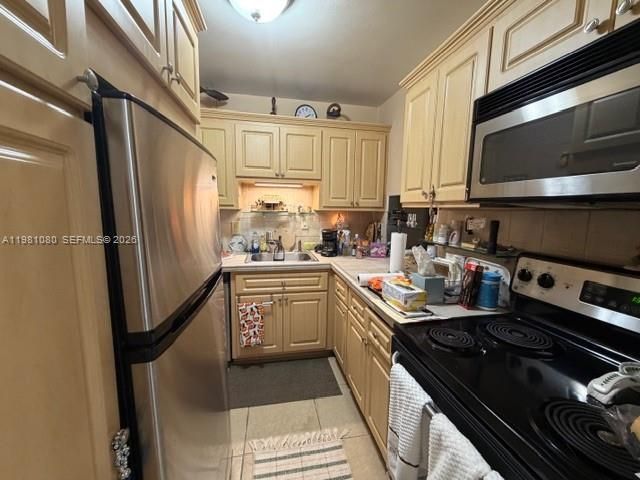 7403 SW 82nd St , Unit 212N, Miami, FL 33143 Photo