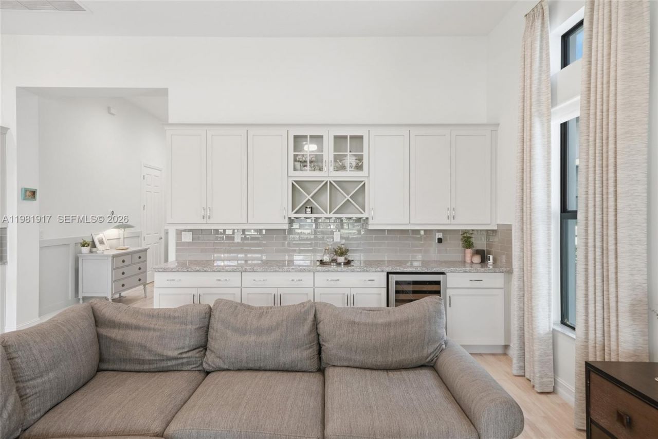 11927 N Leon Cir N , Parkland, FL 33076 Photo