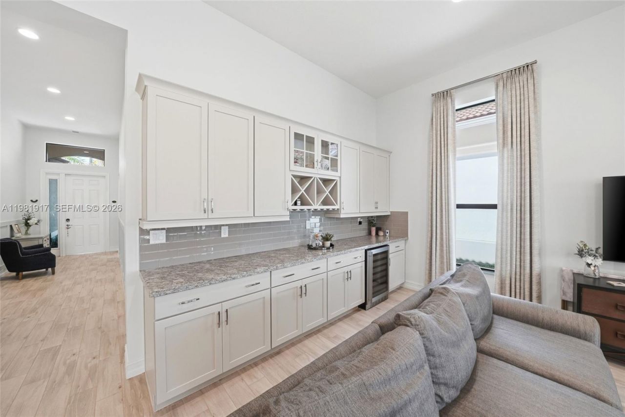 11927 N Leon Cir N , Parkland, FL 33076 Photo