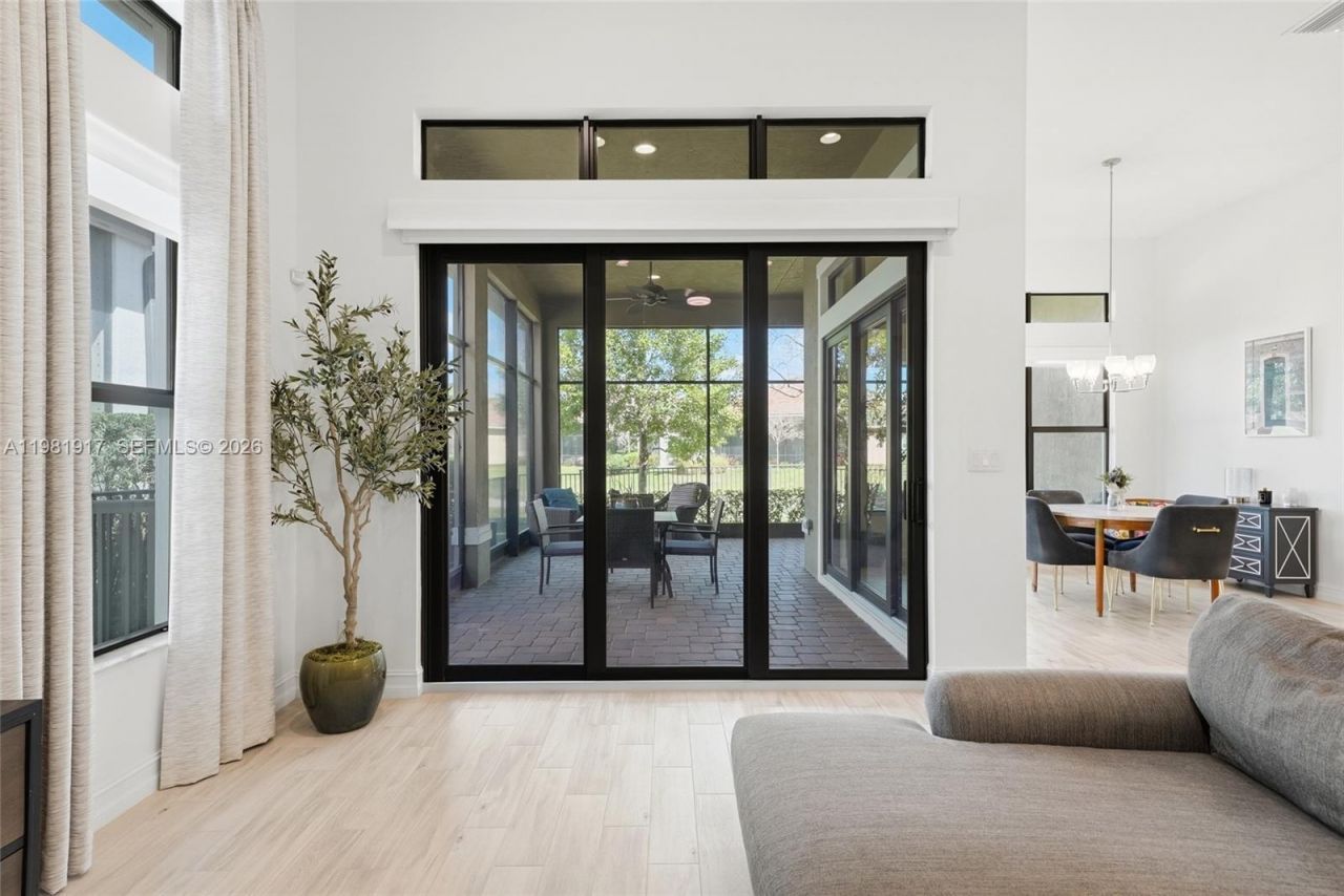 11927 N Leon Cir N , Parkland, FL 33076 Photo