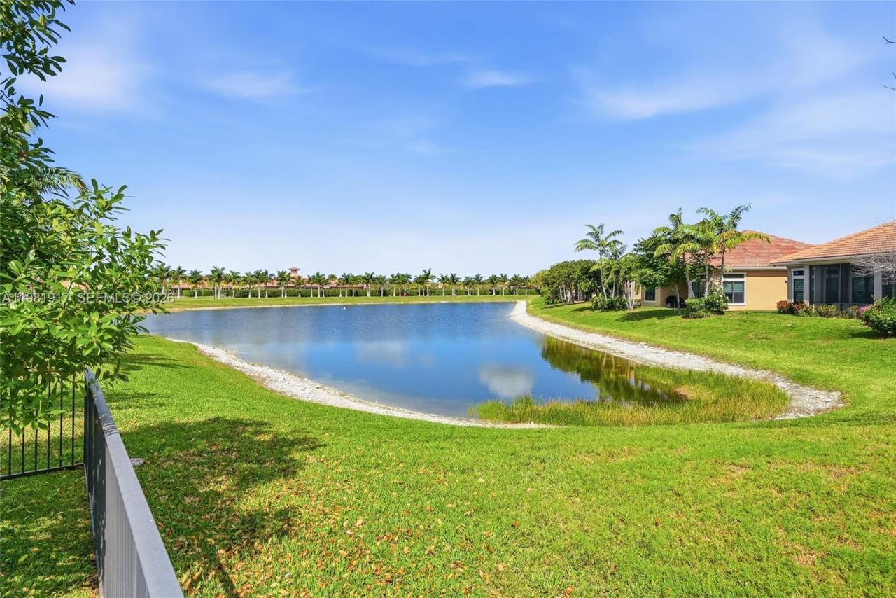 11927 N Leon Cir N , Parkland, FL 33076 Photo