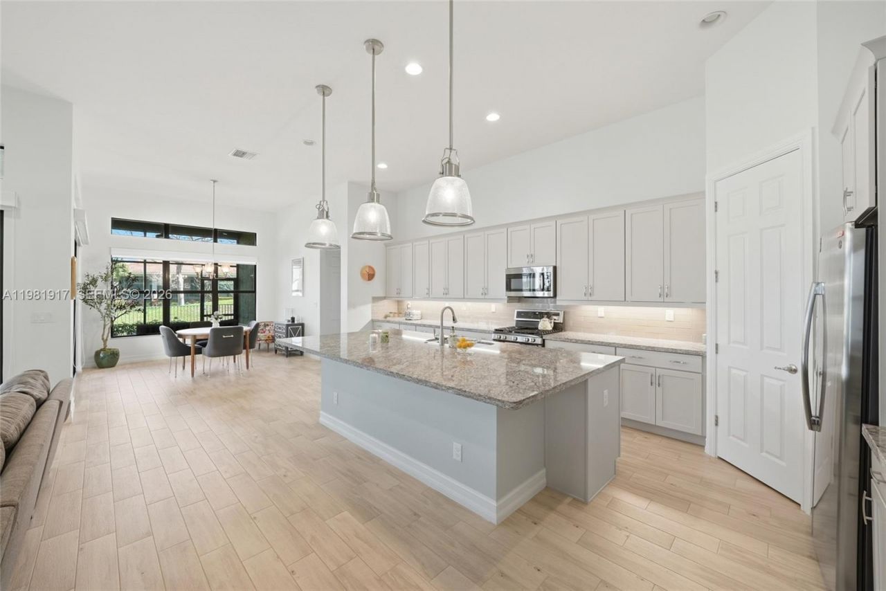 11927 N Leon Cir N , Parkland, FL 33076 Photo