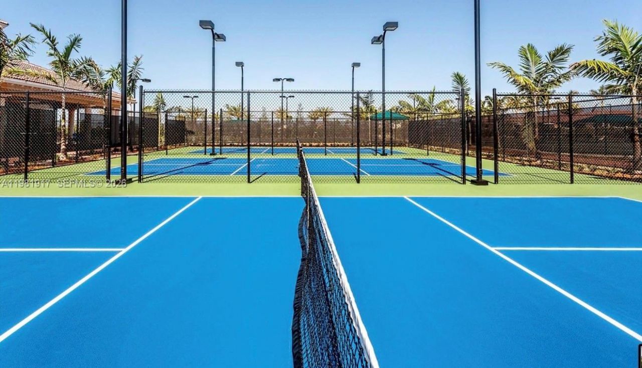 11927 N Leon Cir N , Parkland, FL 33076 Photo