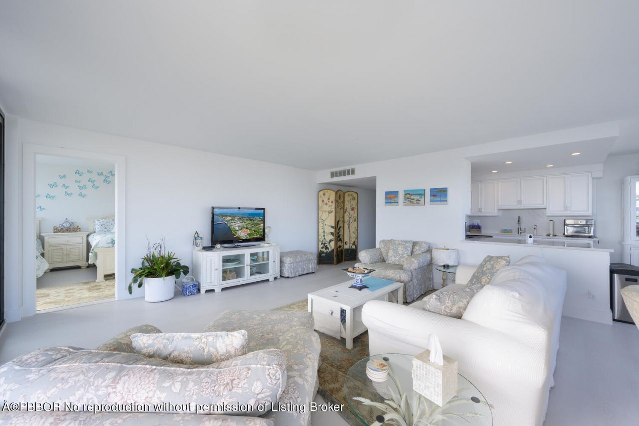 3589 S Ocean Boulevard, Unit 801, Palm Beach, FL 33480 Photo