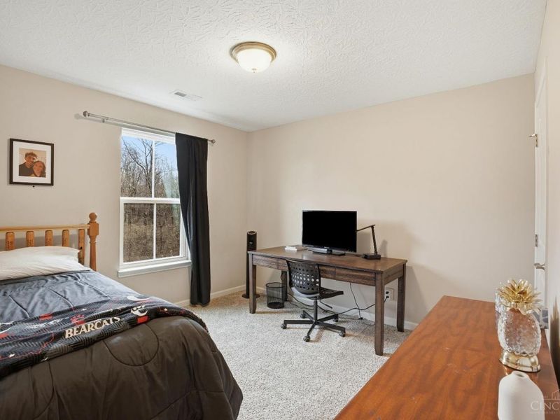 5745 Bryson Lane, Liberty Township, OH 45044 Photo 12