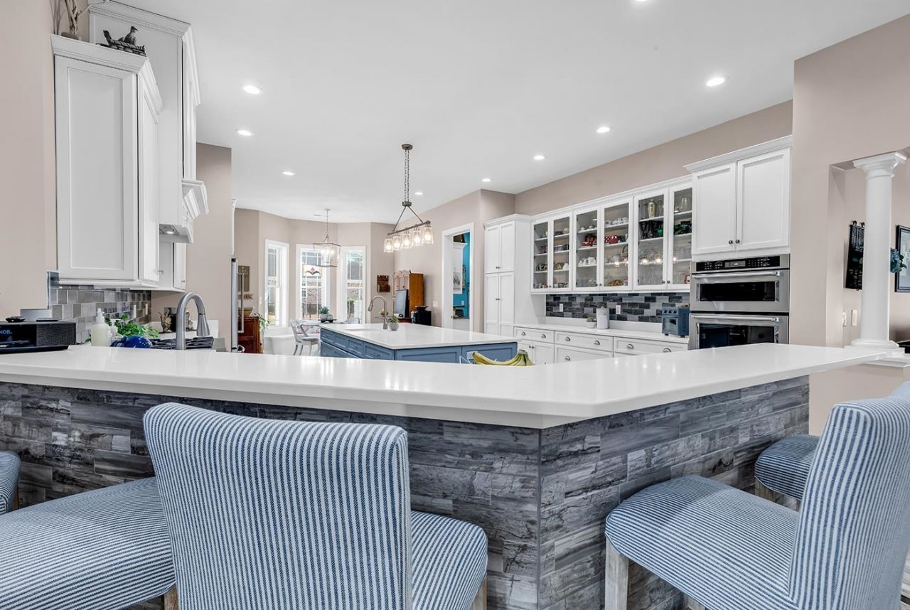 959 Henry James Dr. Photo 18