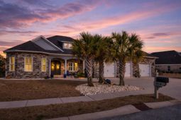 959 Henry James Dr. photo 4