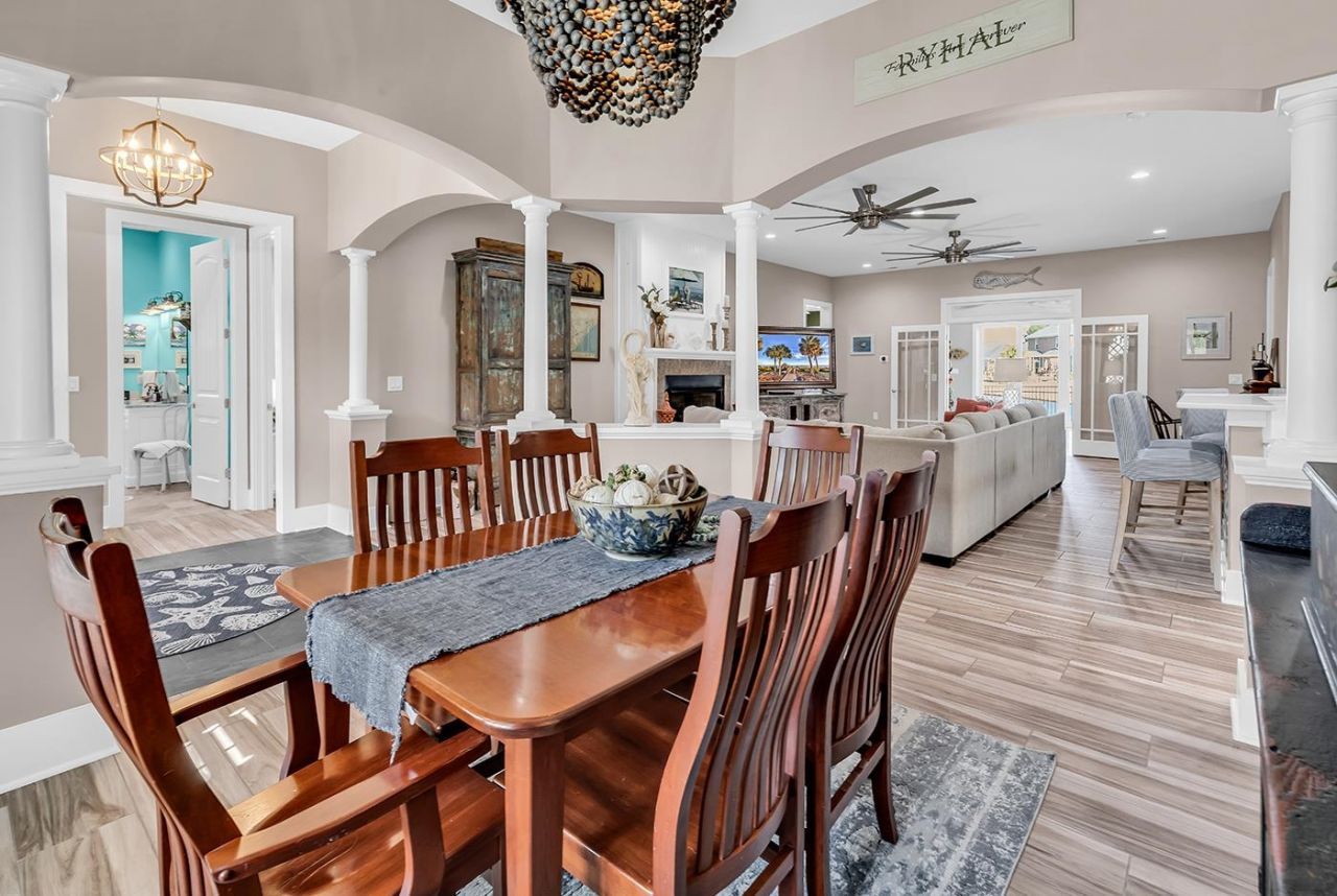 959 Henry James Dr. Photo 25