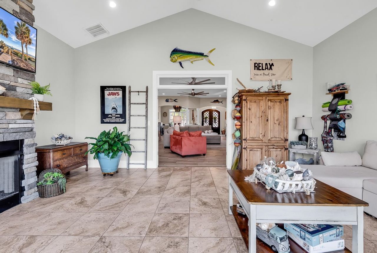 959 Henry James Dr. Photo 26