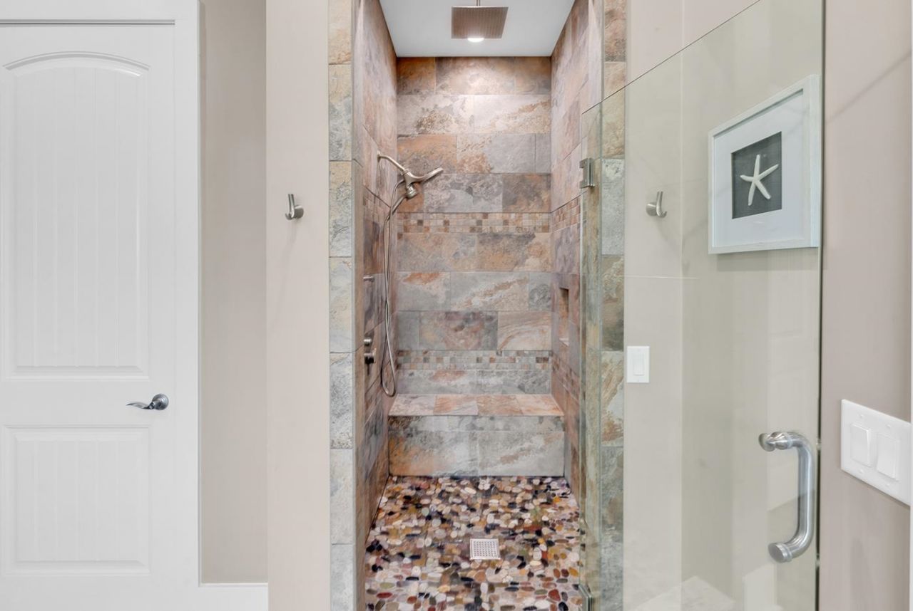 959 Henry James Dr. Photo 36