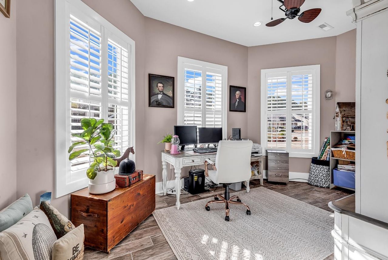 959 Henry James Dr. Photo 40