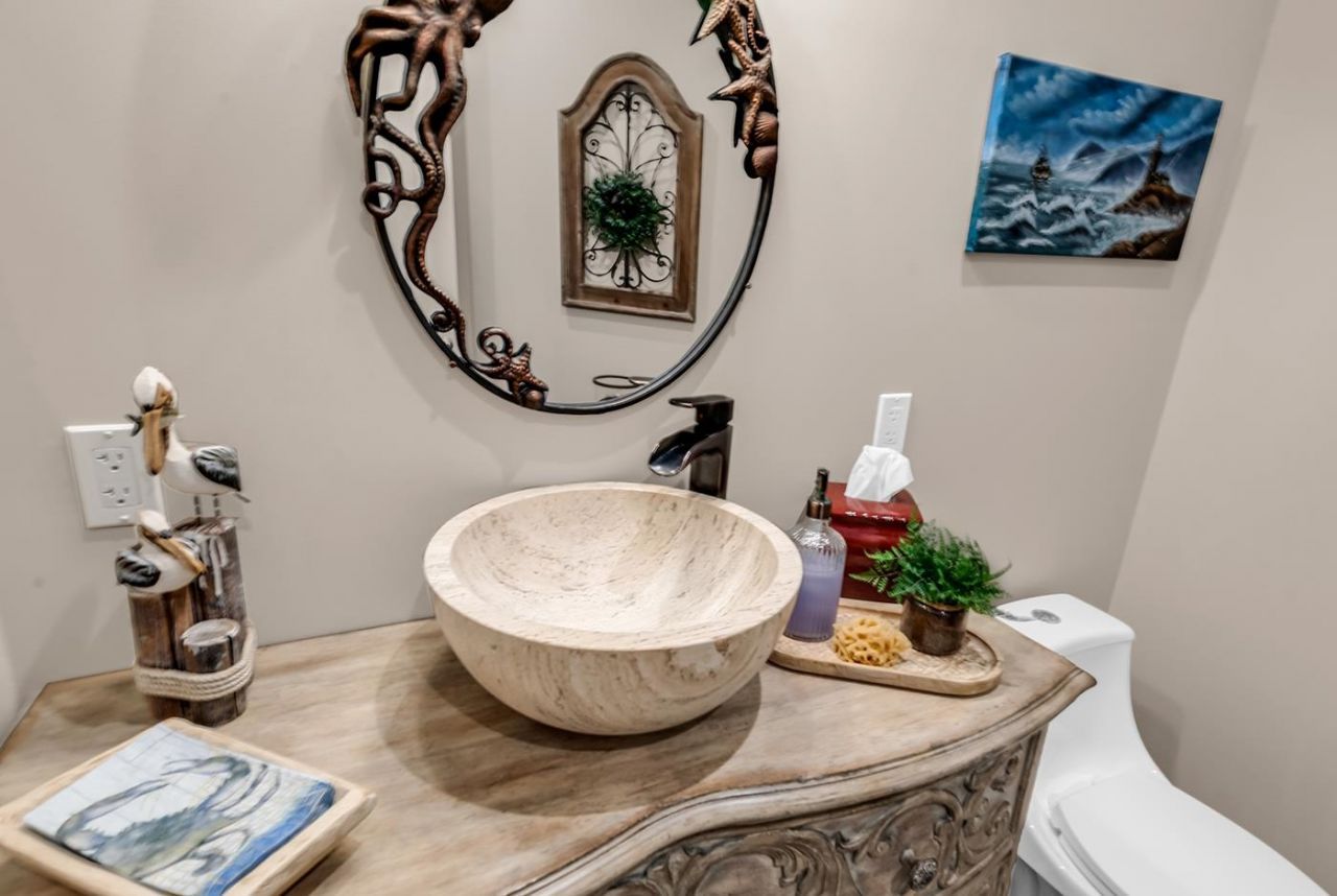 959 Henry James Dr. Photo 43