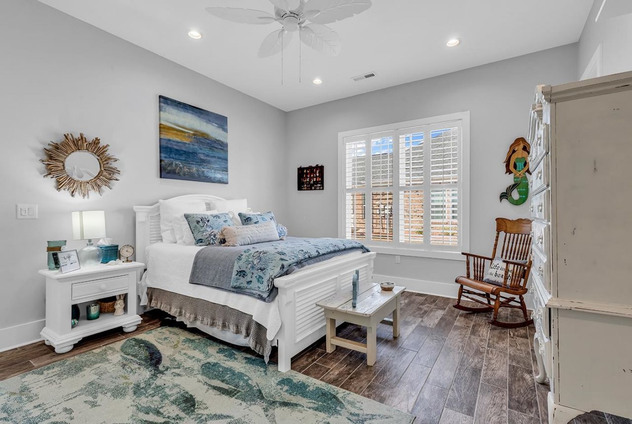 959 Henry James Dr. Photo 47