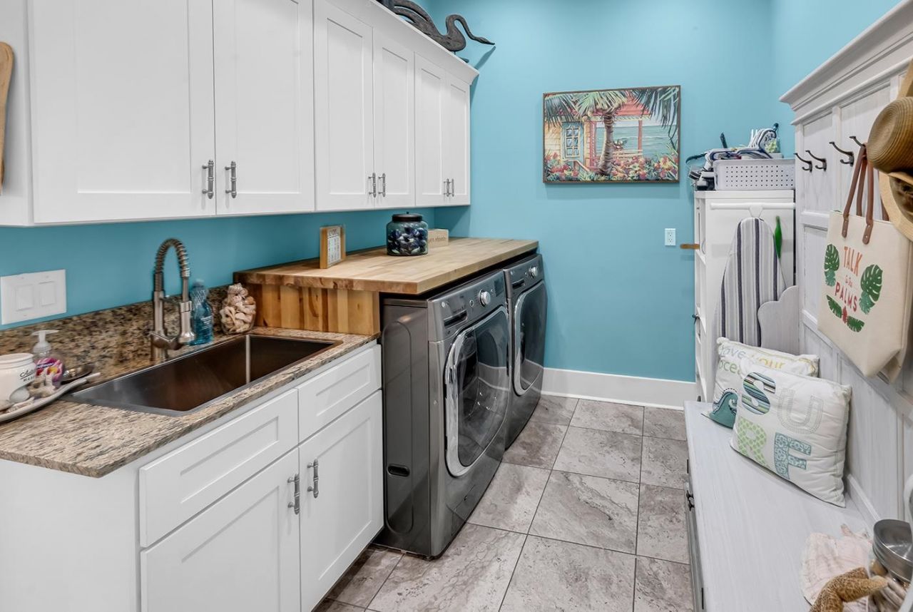 959 Henry James Dr. Photo 53