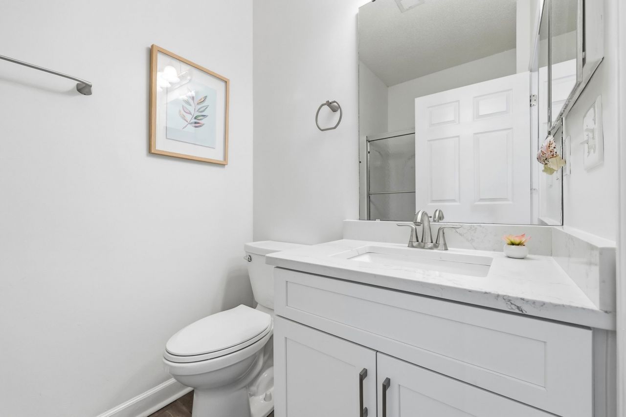 480 Deerfield Links Dr. Photo 17