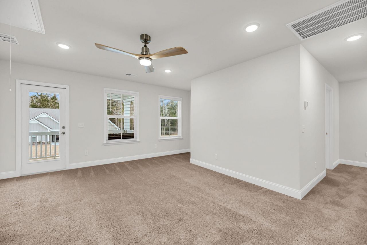 5030 Lady Bird Alley Photo 16