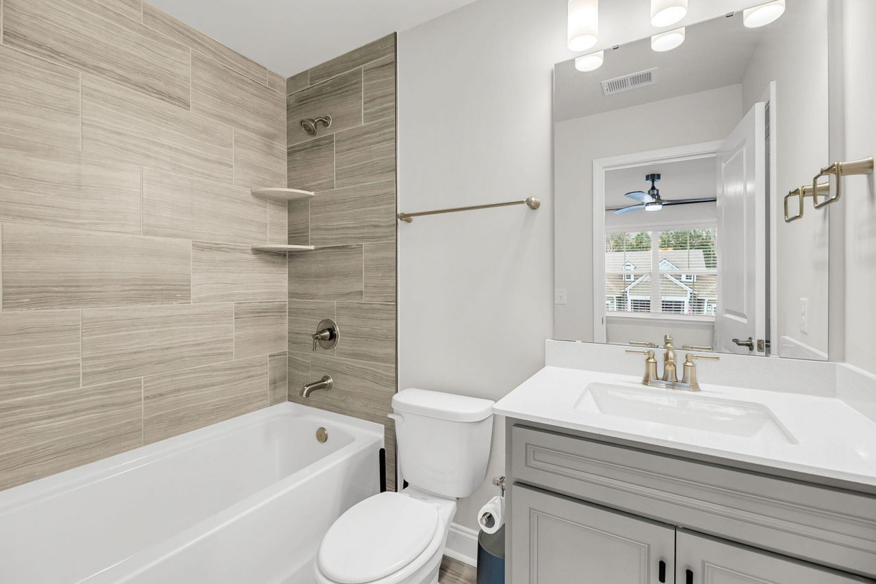 5030 Lady Bird Alley Photo 29