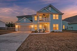 5030 Lady Bird Alley photo 4