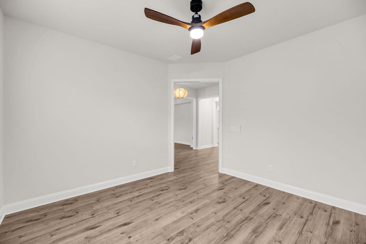 5030 Lady Bird Alley Photo 43