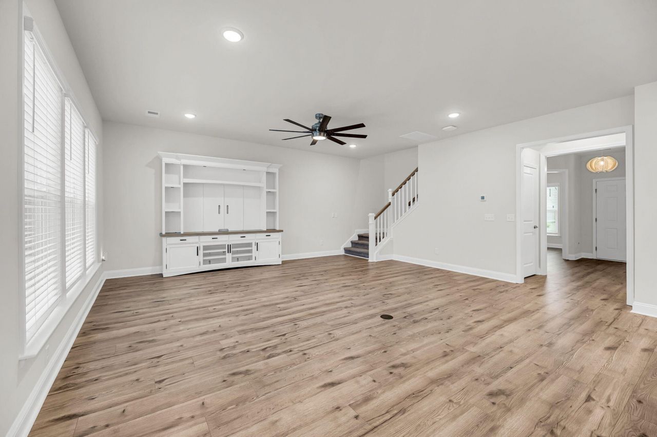 5030 Lady Bird Alley Photo 44