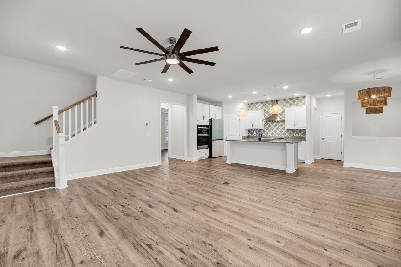 5030 Lady Bird Alley Photo 45