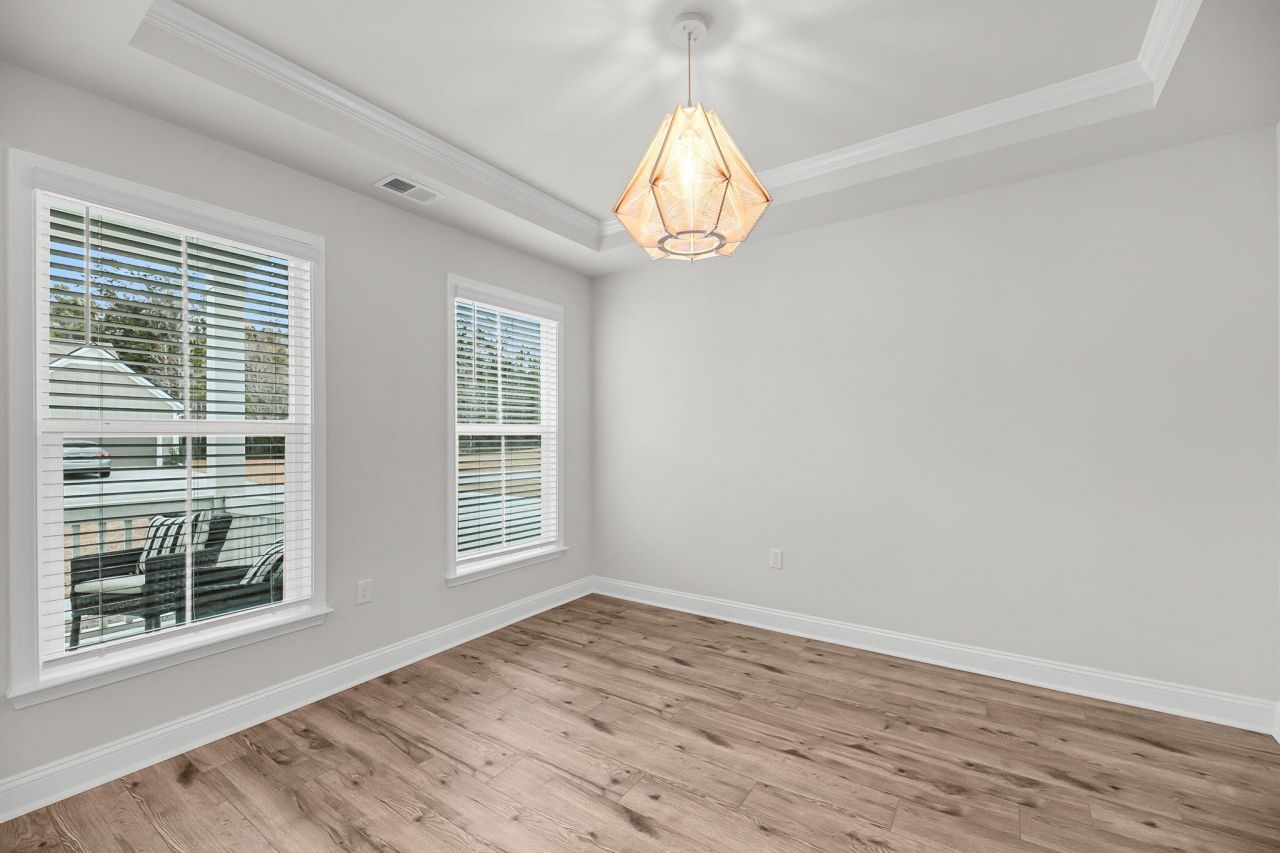 5030 Lady Bird Alley Photo 7