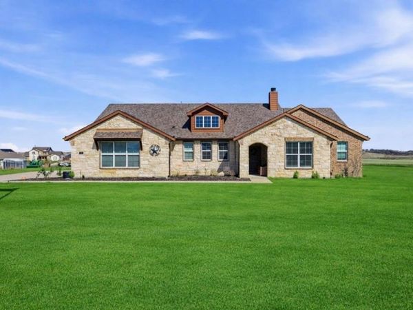 123 Croft Court, Decatur, TX 76234