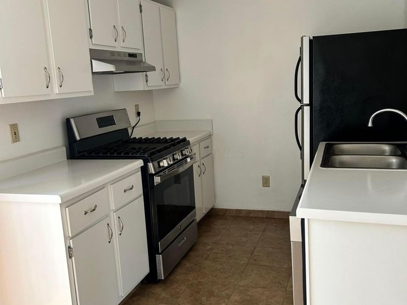 5080 Stoneybrook Boulevard , Unit 2D, Hilliard, OH 43026 Photo 3