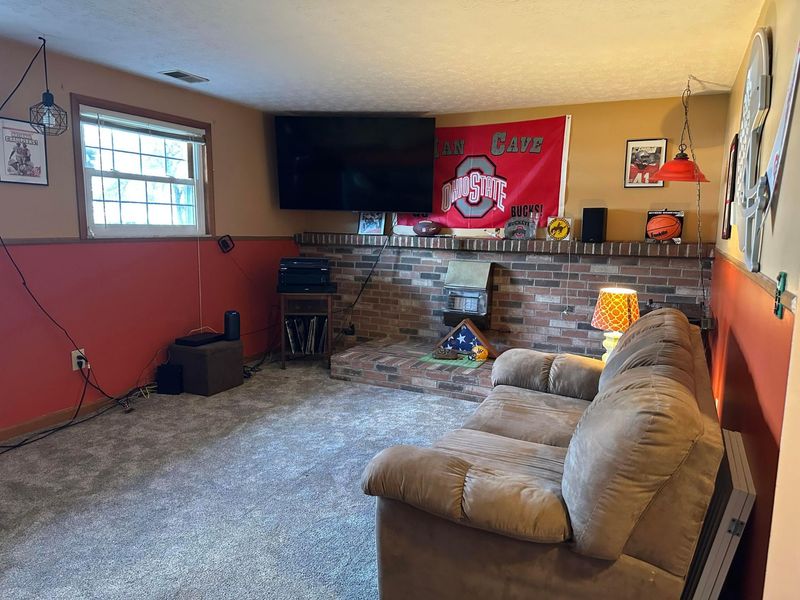 777 Celine Court, West Jefferson, OH 43162 Photo 22