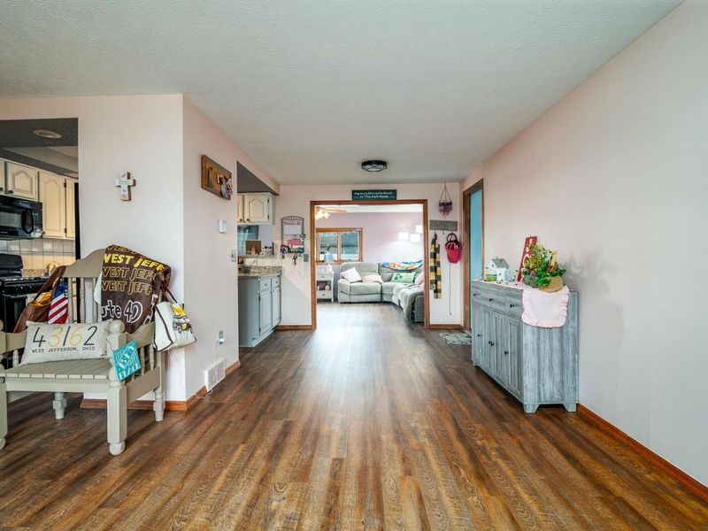 777 Celine Court, West Jefferson, OH 43162 Photo 32