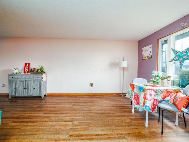 777 Celine Court, West Jefferson, OH 43162 Photo 9