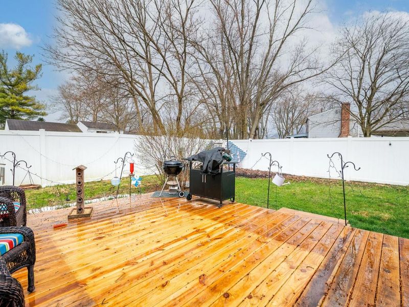 777 Celine Court, West Jefferson, OH 43162 Photo 9