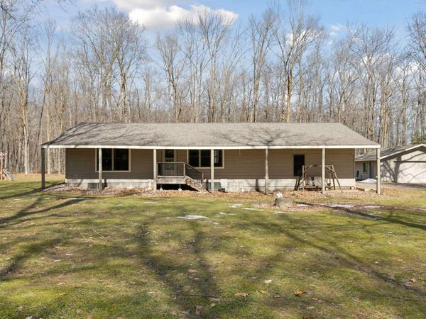 2528 3 1/4 5th Street, Cumberland, WI 54829