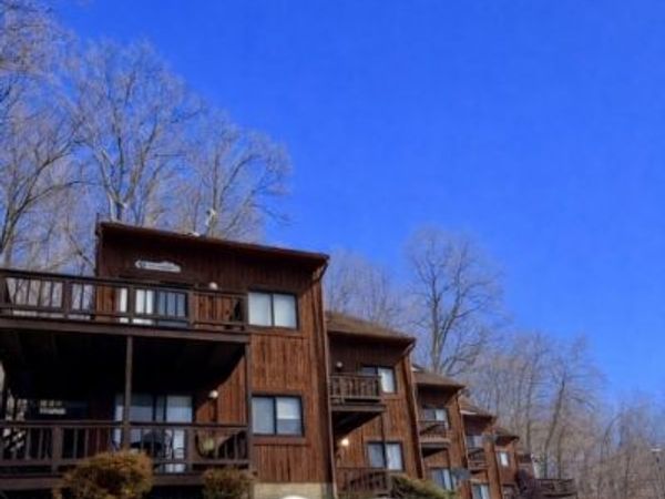 3 Steamboat Dr, Unit 5, Vernon, NJ 07462