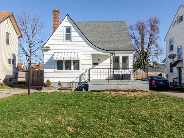 4037 Corinth Boulevard, Dayton, OH 45410