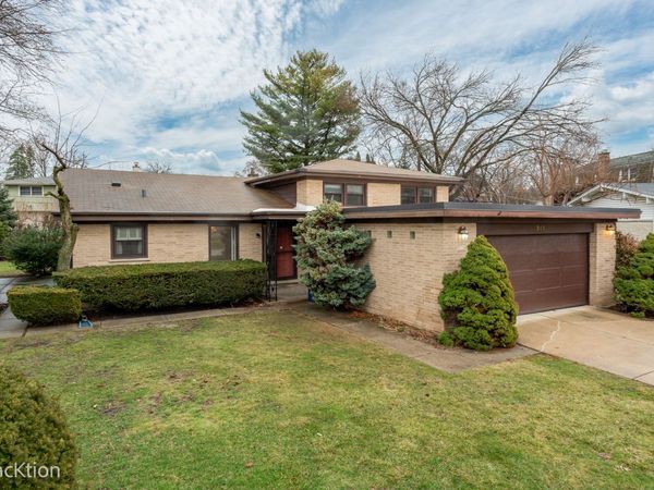 246 Vista Court , Wilmette, IL 60091