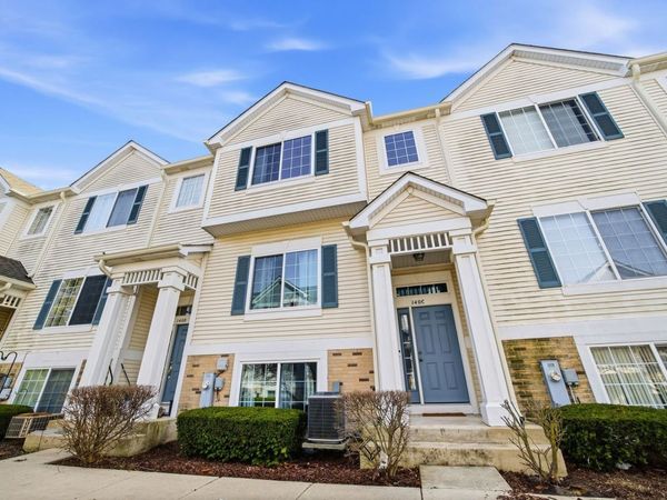 140 Enclave Circle , Unit C, Bolingbrook, IL 60440