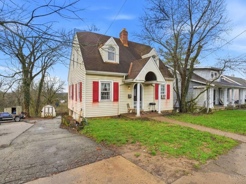 2715 W North Bend Road, Cincinnati, OH 45239 Photo 1