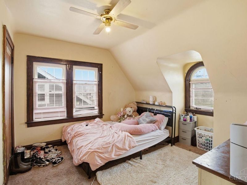 2715 W North Bend Road, Cincinnati, OH 45239 Photo 12