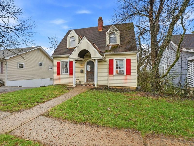 2715 W North Bend Road, Cincinnati, OH 45239 Photo 3