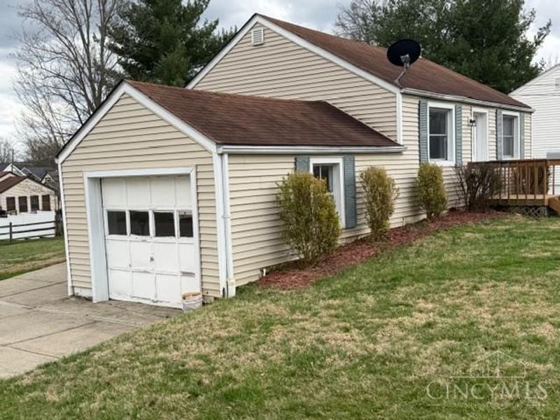 7334 Iuka Avenue, Madeira, OH 45243 Photo 3