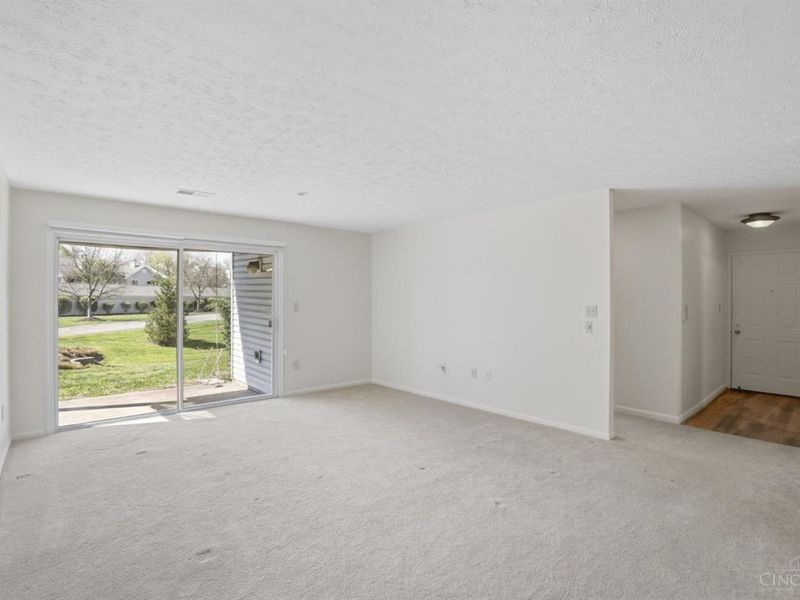 12061 Carrington Lane, Unit 102, Loveland, OH 45140 Photo 10