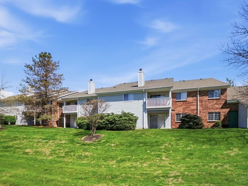 12061 Carrington Lane, Unit 102, Loveland, OH 45140 Photo 43
