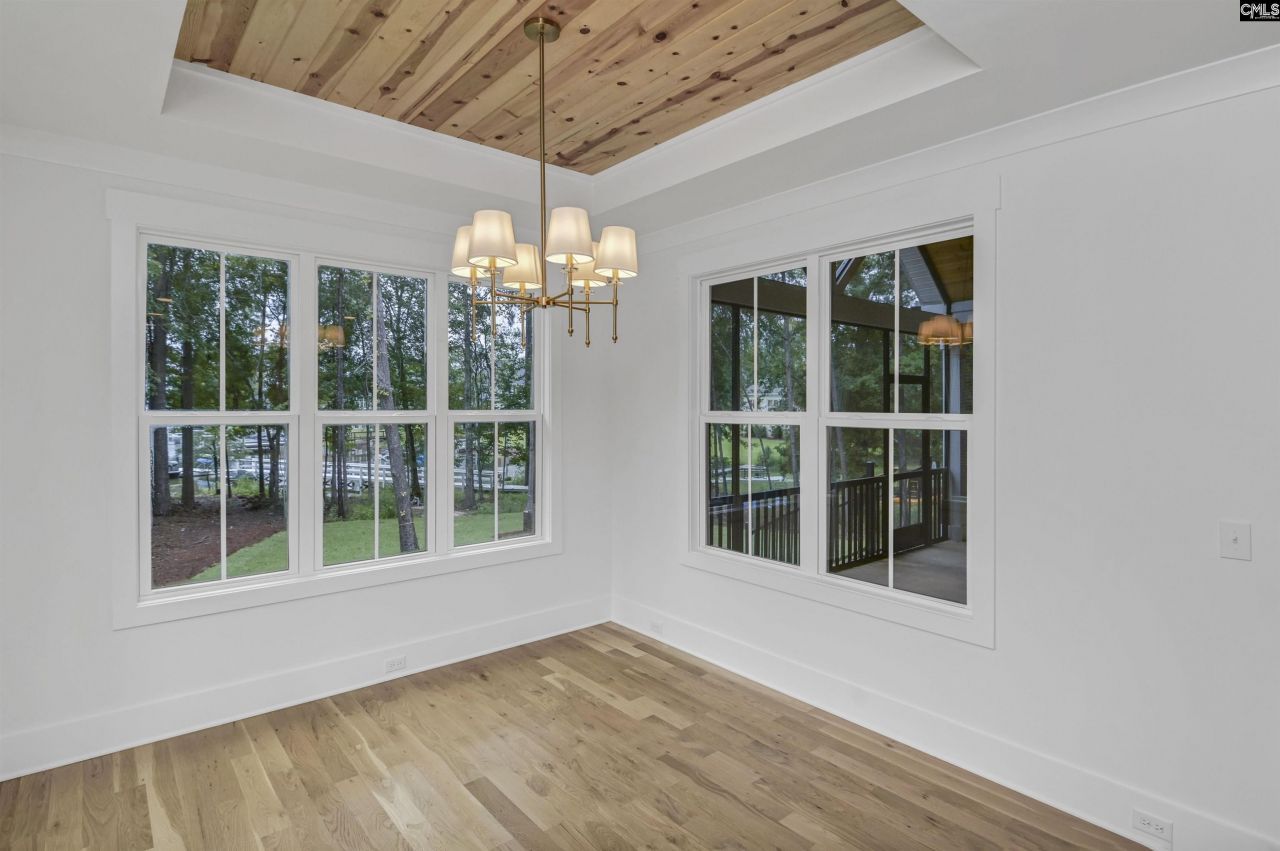 701 Peninsula Drive  Photo 18