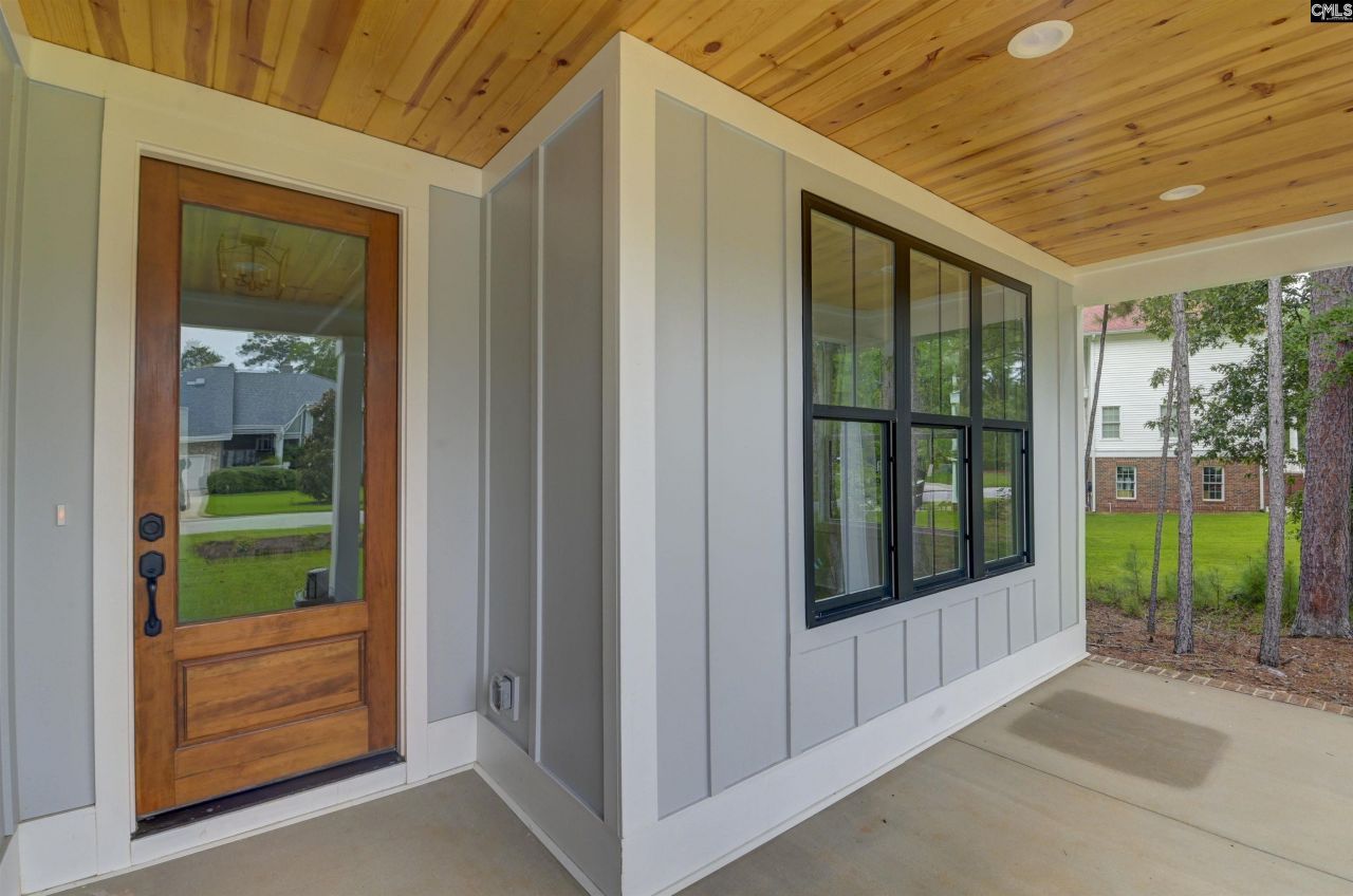 701 Peninsula Drive  Photo 5