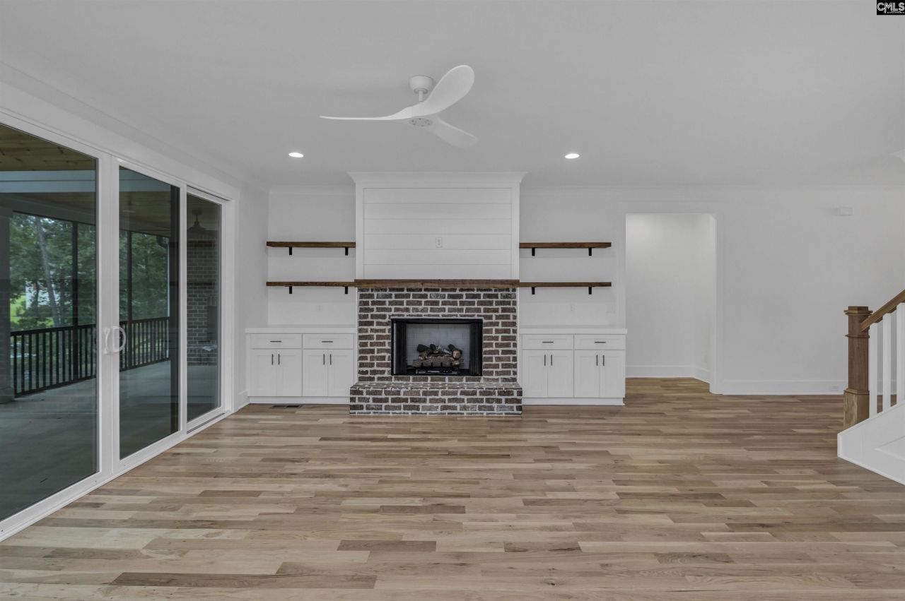 701 Peninsula Drive  Photo 8